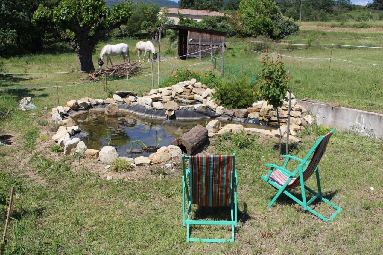 L'Attrape Reve Insolite Saint-Vincent-de-Barres Dış mekan fotoğraf