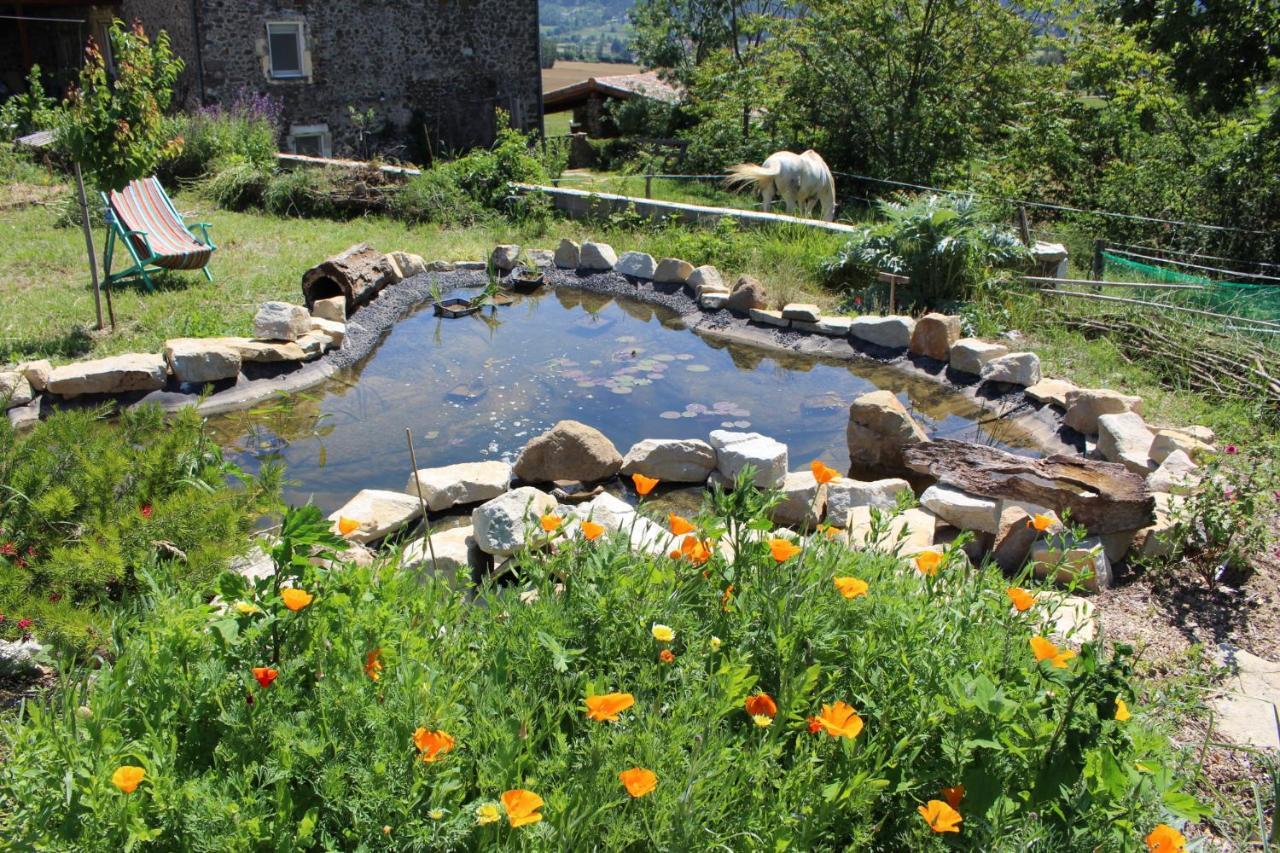 L'Attrape Reve Insolite Saint-Vincent-de-Barres Dış mekan fotoğraf